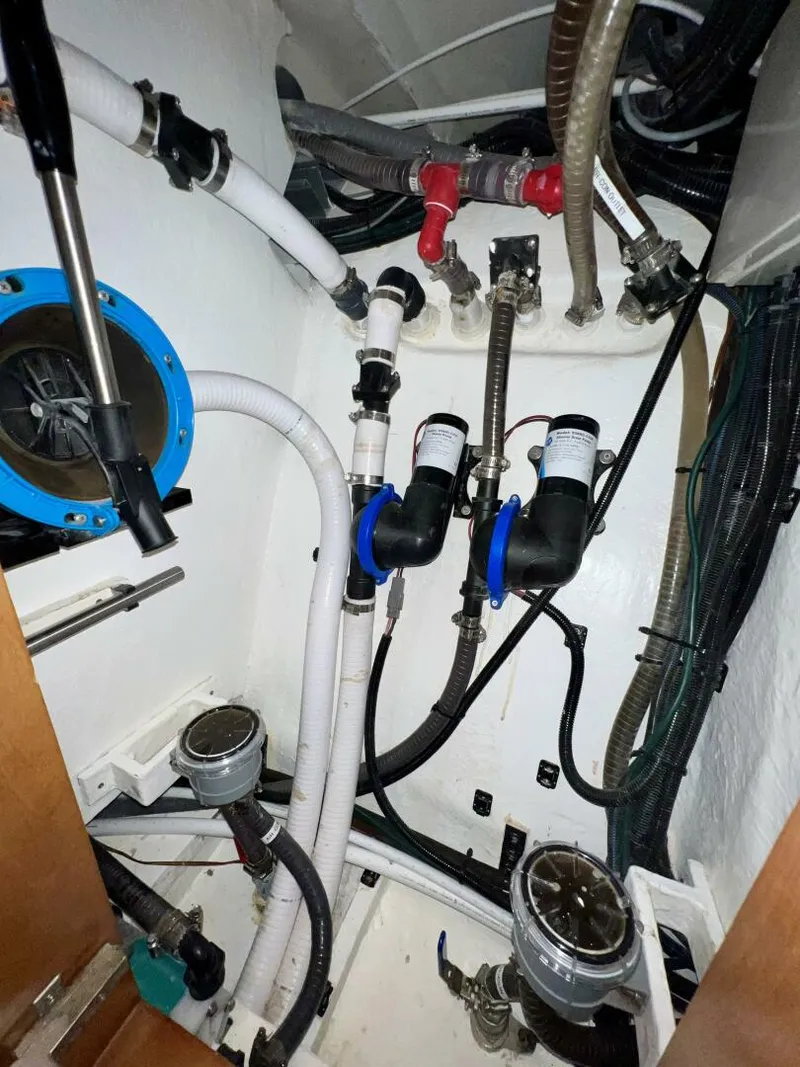 Slide: The Image of Royal Cape Catamarans 530 2019 - 3908102