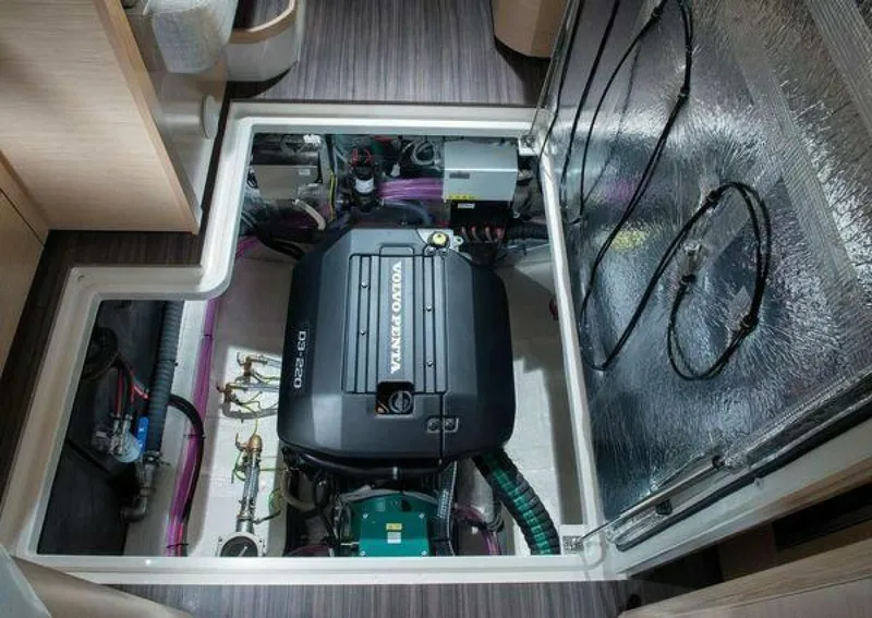 Slide: The Image of Greenline 39 2025 - 3881641