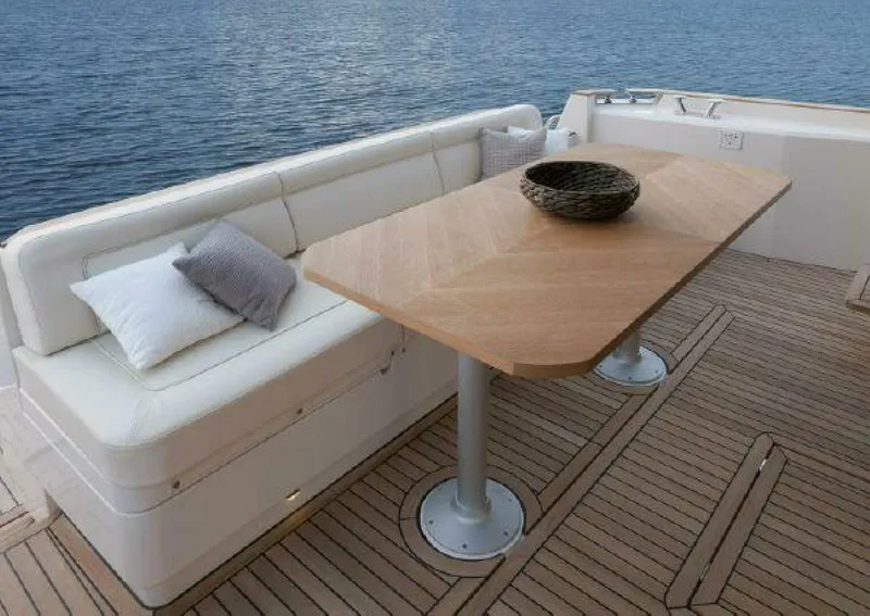 Slide: The Image of Greenline 48 Fly 2025 - 3883881