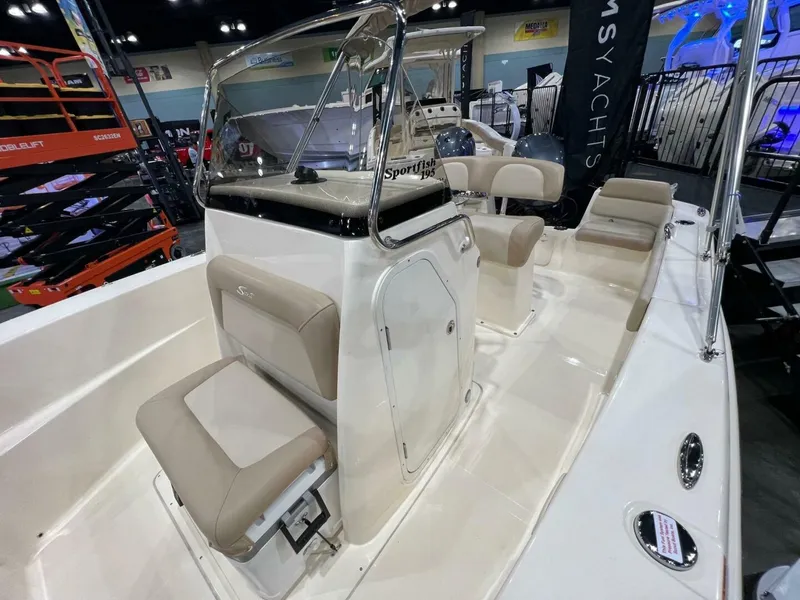 Slide: The Image of Scout 195 Sportfish 2026 - 4377018