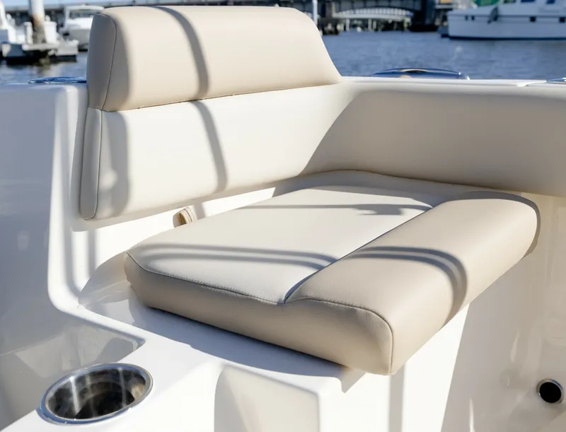 Slide: The Image of Scout 195 Sportfish 2026 - 8035000