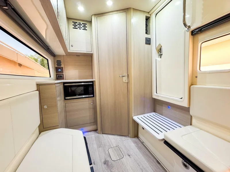 Slide: The Image of Scout 377 LXF 2026 - 5704927