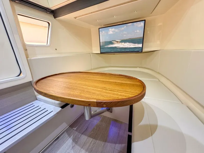 Slide: The Image of Scout 377 LXF 2026 - 5704928