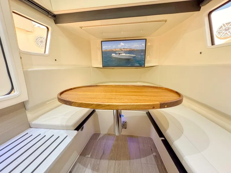 Slide: The Image of Scout 377 LXF 2026 - 5704930