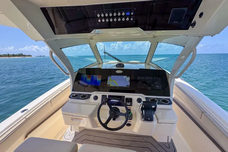 Slide: The Image of Scout 377 LXF 2026 - 5704931