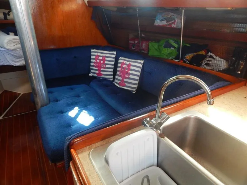 Slide: The Image of Catalina 34 1986 - 4221872