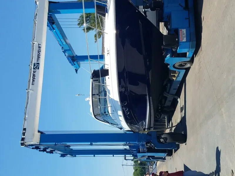 Slide: The Image of Sea Ray 52 Sundancer 2006 - 3888867