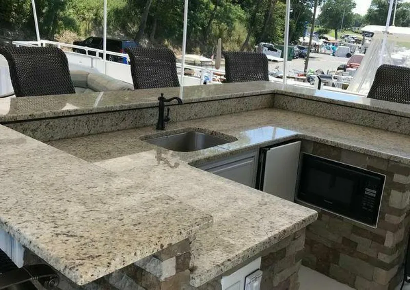 Slide: The Image of Sumerset Houseboat 2017 - 3889430