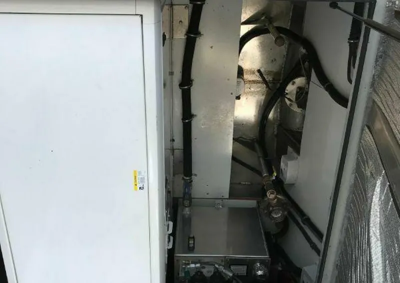 Slide: The Image of Sumerset Houseboat 2017 - 3889513