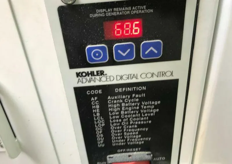 Slide: The Image of Sumerset Houseboat 2017 - 3889515