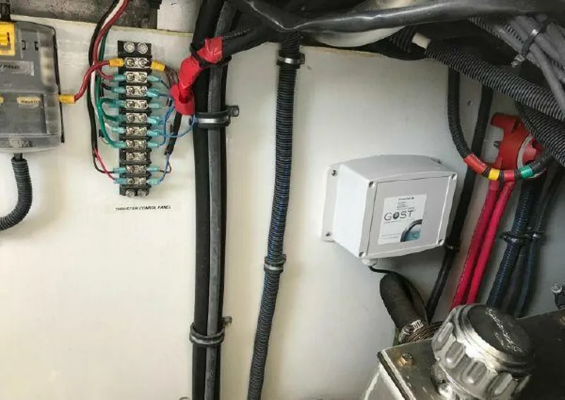 Slide: The Image of Sumerset Houseboat 2017 - 3889522