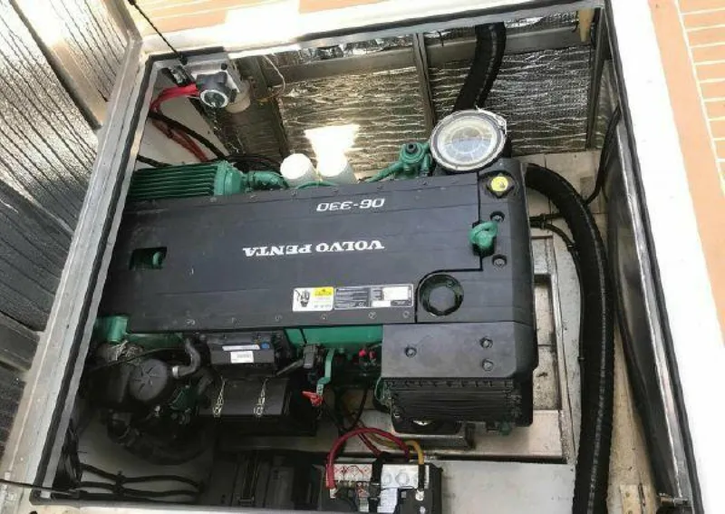 Slide: The Image of Sumerset Houseboat 2017 - 3889638