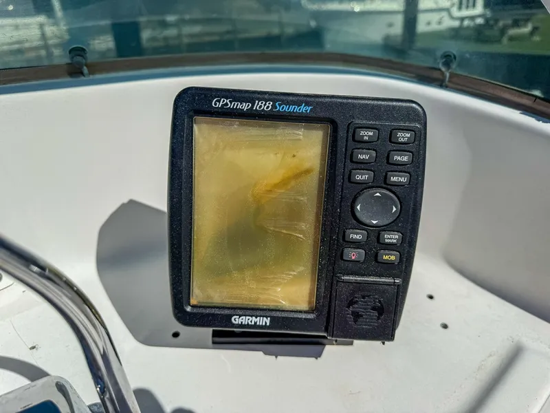 Slide: The Image of Garmin 188 sounder/GPS  - 6055740