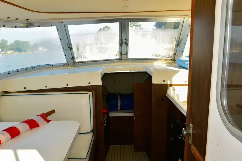 Slide: The Image of Cabin looking forward  - 6055754