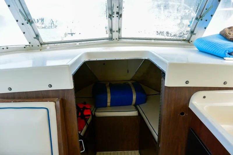 Slide: The Image of Cabin view of V-berth - 6055759