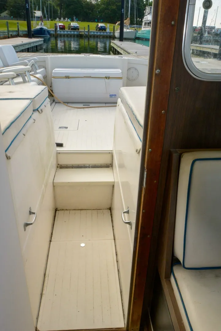 Slide: The Image of Cabin view aft walkway - 6055763