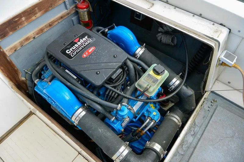 Slide: The Image of starboard engine  - 6055769