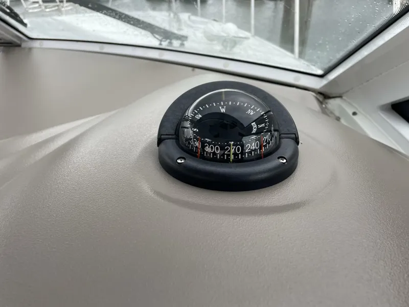 Slide: The Image of Cruisers Yachts 390 Sports Coupe 2008 - 3896156