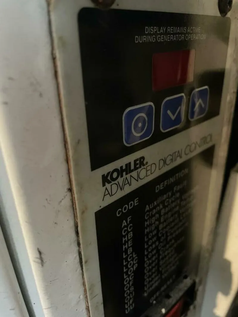 Slide: The Image of Cruisers Yachts 390 Sports Coupe 2008 - 3896136