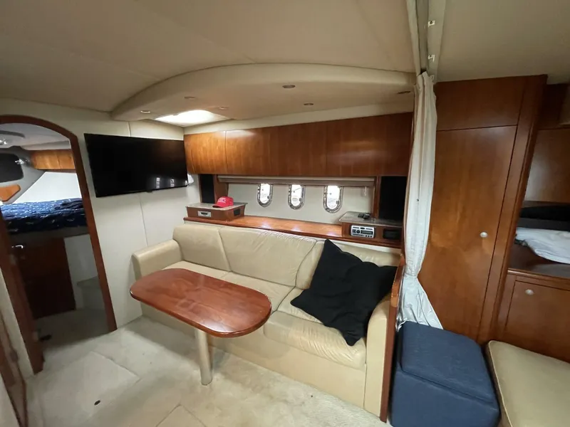 Slide: The Image of Cruisers Yachts 390 Sports Coupe 2008 - 3896166