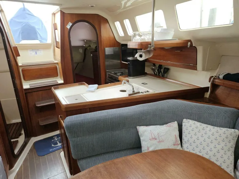 Slide: The Image of Hunter 336 1996 - 3938354