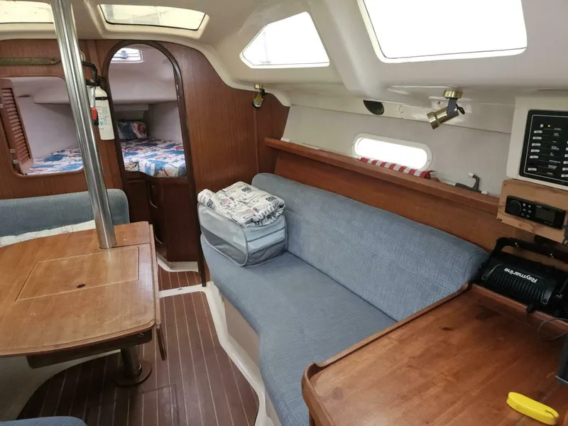 Slide: The Image of Hunter 336 1996 - 3938362