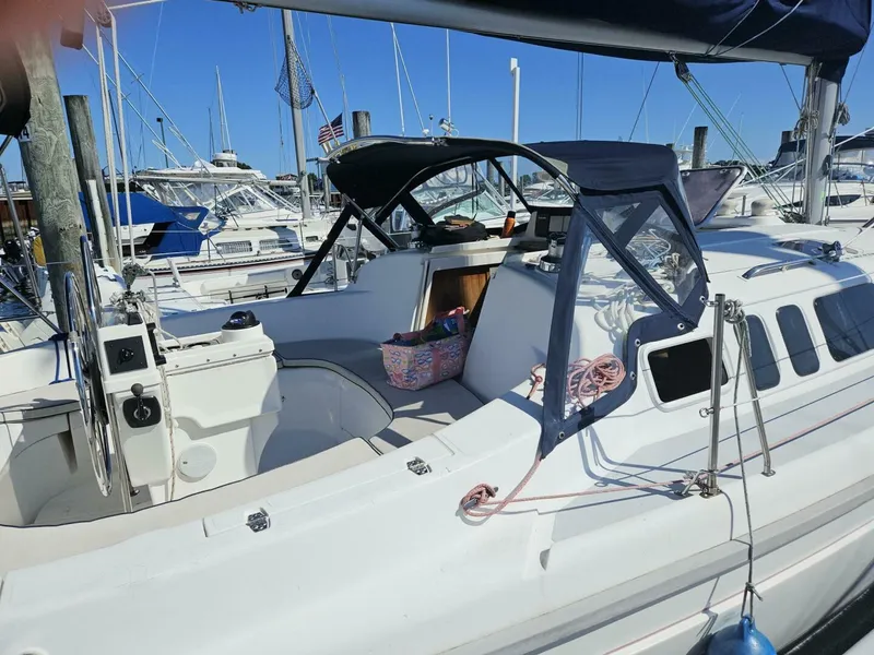 Slide: The Image of Hunter 336 1996 - 3938369