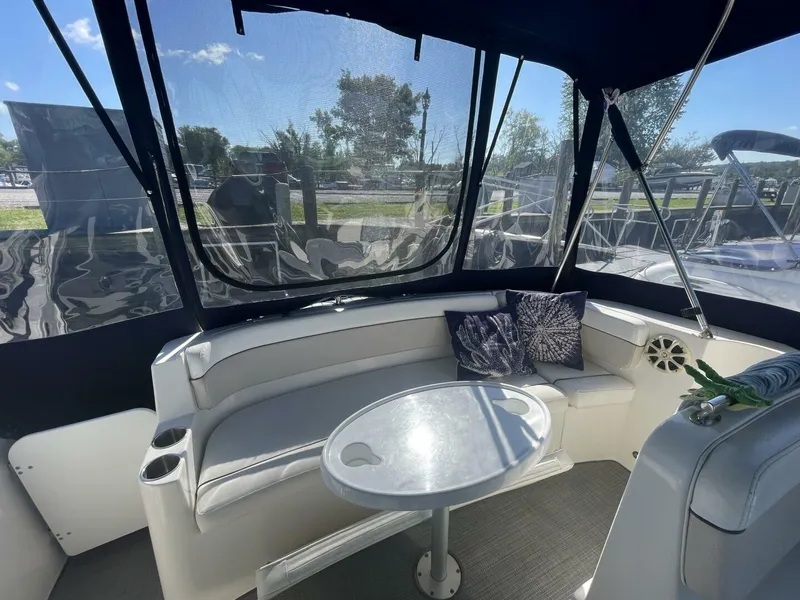 Slide: The Image of Rinker Express Cruiser 2006 - 3900569