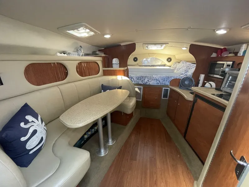 Slide: The Image of Rinker Express Cruiser 2006 - 3900591