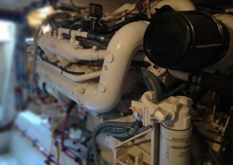 Slide: The Image of Hatteras 50' Sport Deck 1996 - 3901343