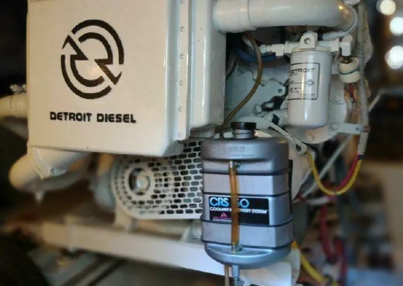 Slide: The Image of Hatteras 50' Sport Deck 1996 - 3901344