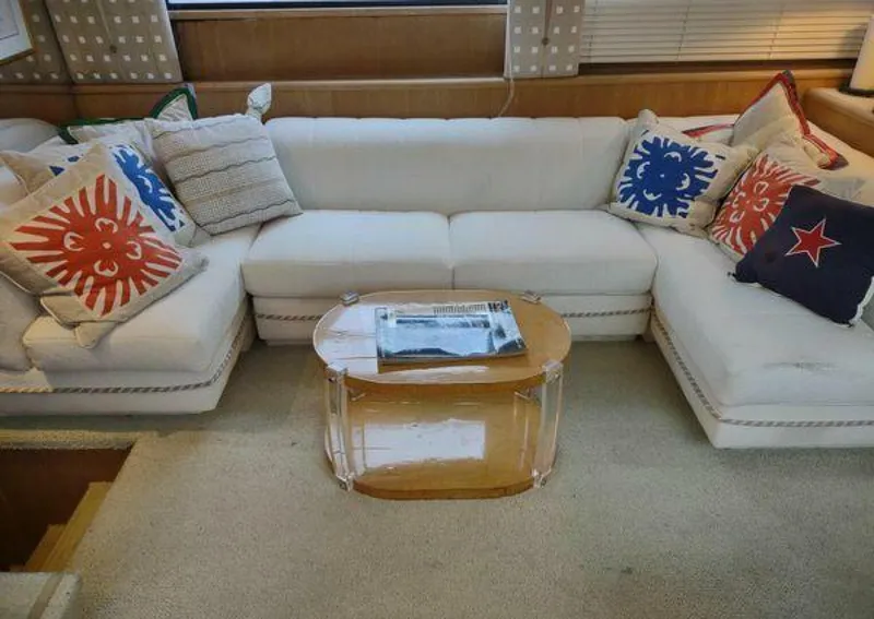 Slide: The Image of Hatteras 50' Sport Deck 1996 - 3901239