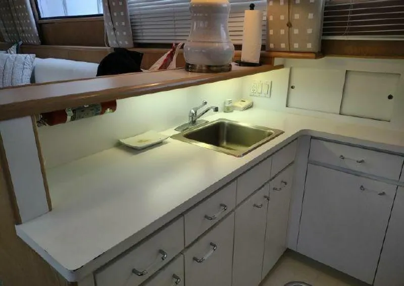 Slide: The Image of Hatteras 50' Sport Deck 1996 - 3901264