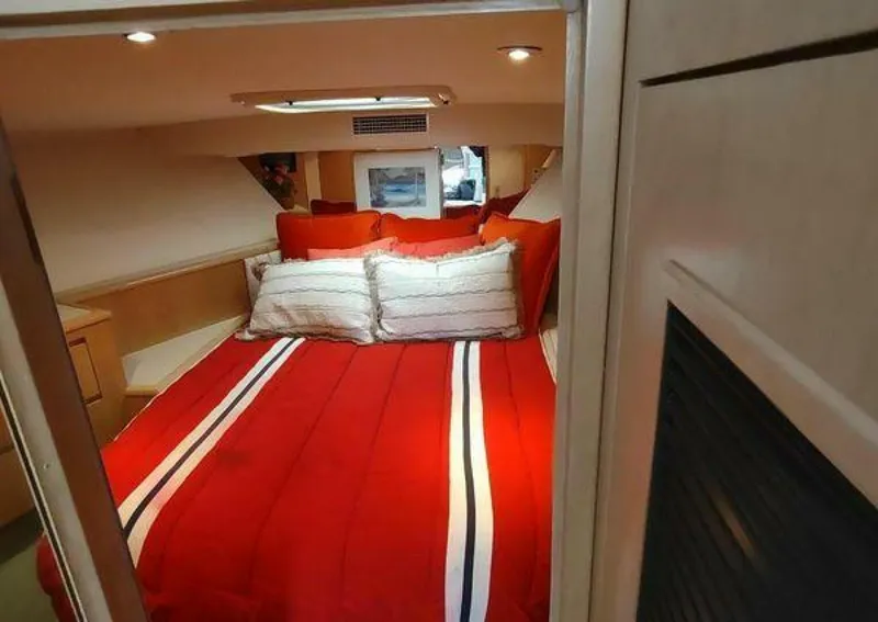 Slide: The Image of Hatteras 50' Sport Deck 1996 - 3901273