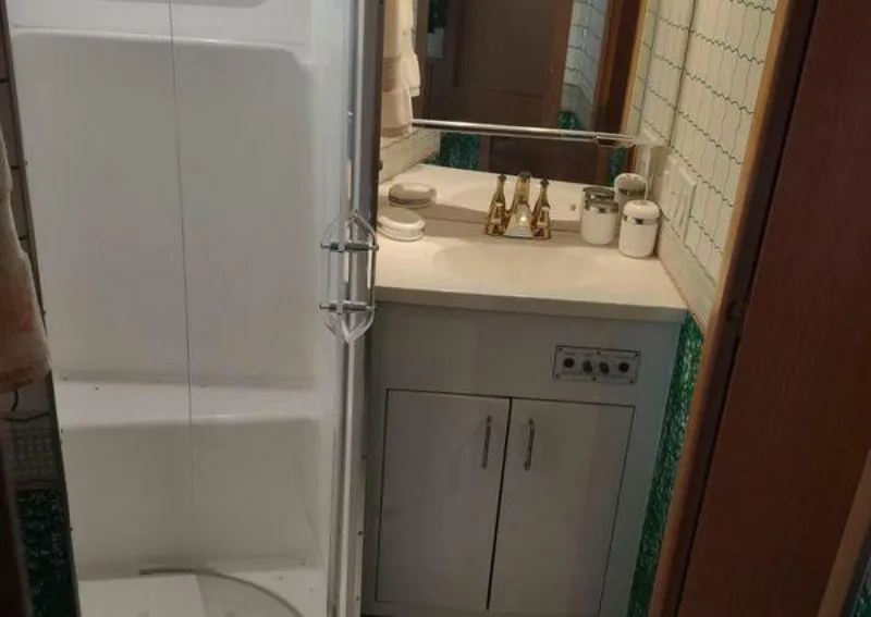 Slide: The Image of Hatteras 50' Sport Deck 1996 - 3901275