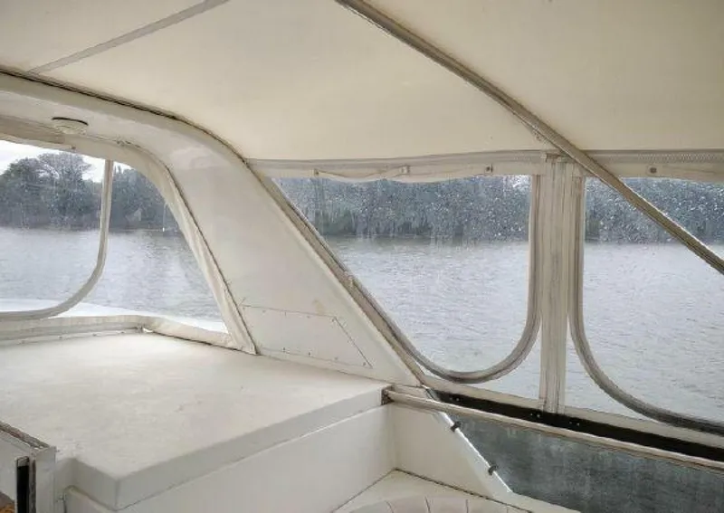 Slide: The Image of Hatteras 50' Sport Deck 1996 - 3901311