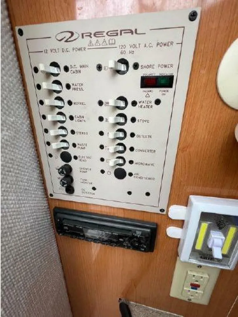 Slide: The Image of Regal 2850 LSC 2001 - 3902027