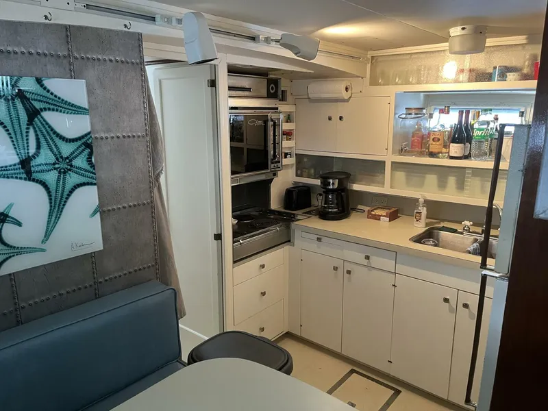 Slide: The Image of Chris-Craft 57 1966 - 3912079