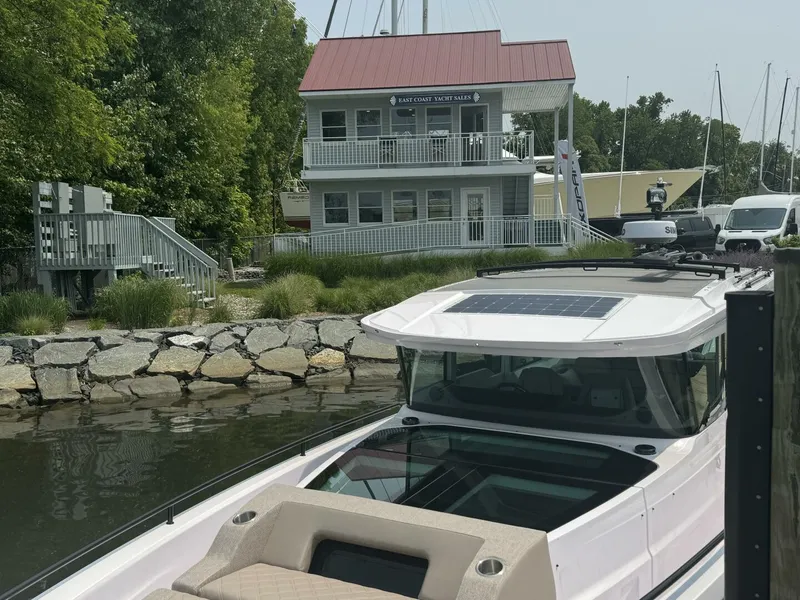 Slide: The Image of Axopar Axopar 37 XC 2024 - 5390888