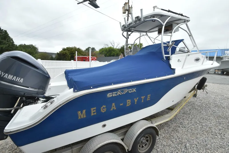 Slide: The Image of Sea Fox 236WA 2011 - 3914397