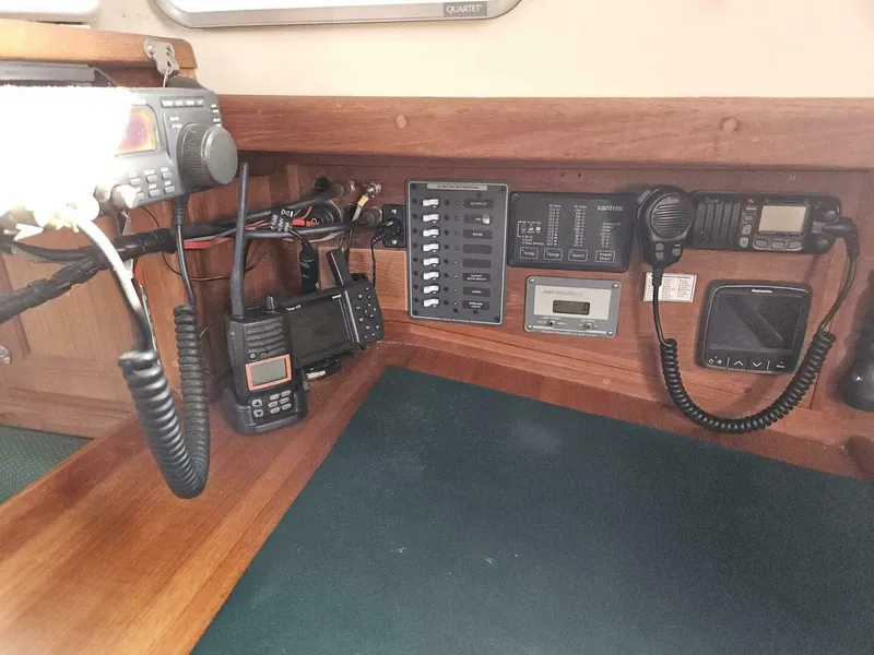 Slide: The Image of Pacific Seacraft 34 1994 - 3917530