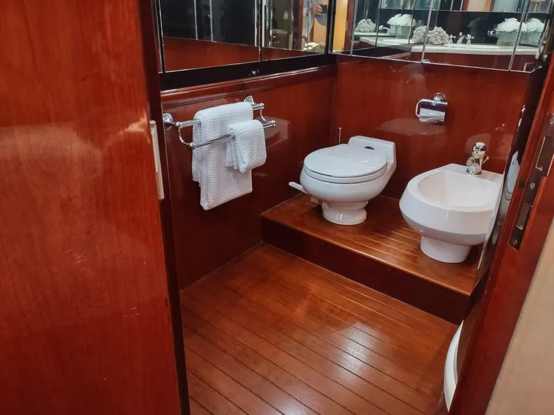 Slide: The Image of Fairline 66 1997 - 3920888