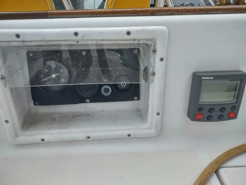 Slide: The Image of Caliber 38 1989 - 3923180