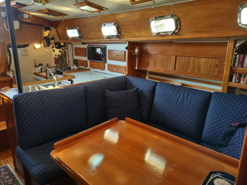 Slide: The Image of Caliber 38 1989 - 3923810