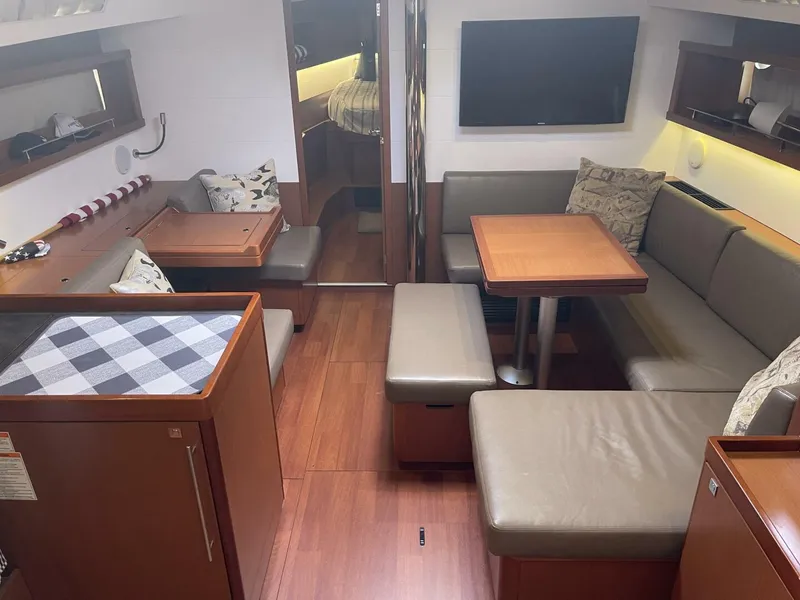 Slide: The Image of Beneteau Oceanis 45 2017 - 3923558