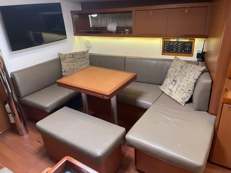 Slide: The Image of Beneteau Oceanis 45 2017 - 3923563