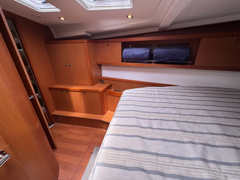 Slide: The Image of Beneteau Oceanis 45 2017 - 6286167