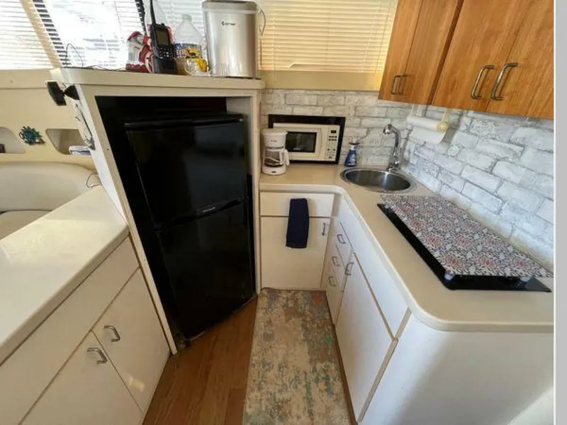 Slide: The Image of Mainship Sedan Bridge 1993 - 3924979