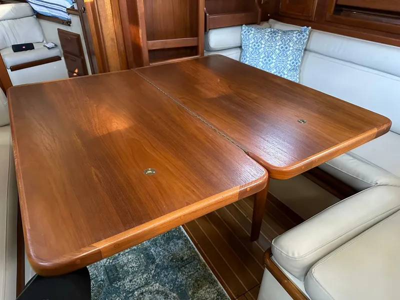 Slide: The Image of Pacific Seacraft Crealock 37 1998 - 3927949