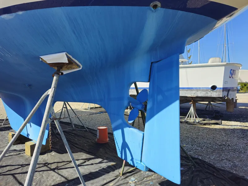 Slide: The Image of Pacific Seacraft Crealock 37 1998 - 4187555